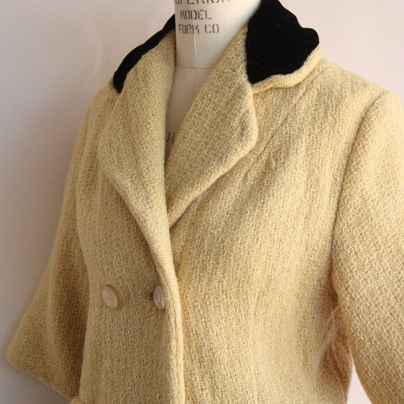 Vintage 1960s Jacket, Yellow with Black Velvet Collar, Double Breasted - Picture 7 of 10